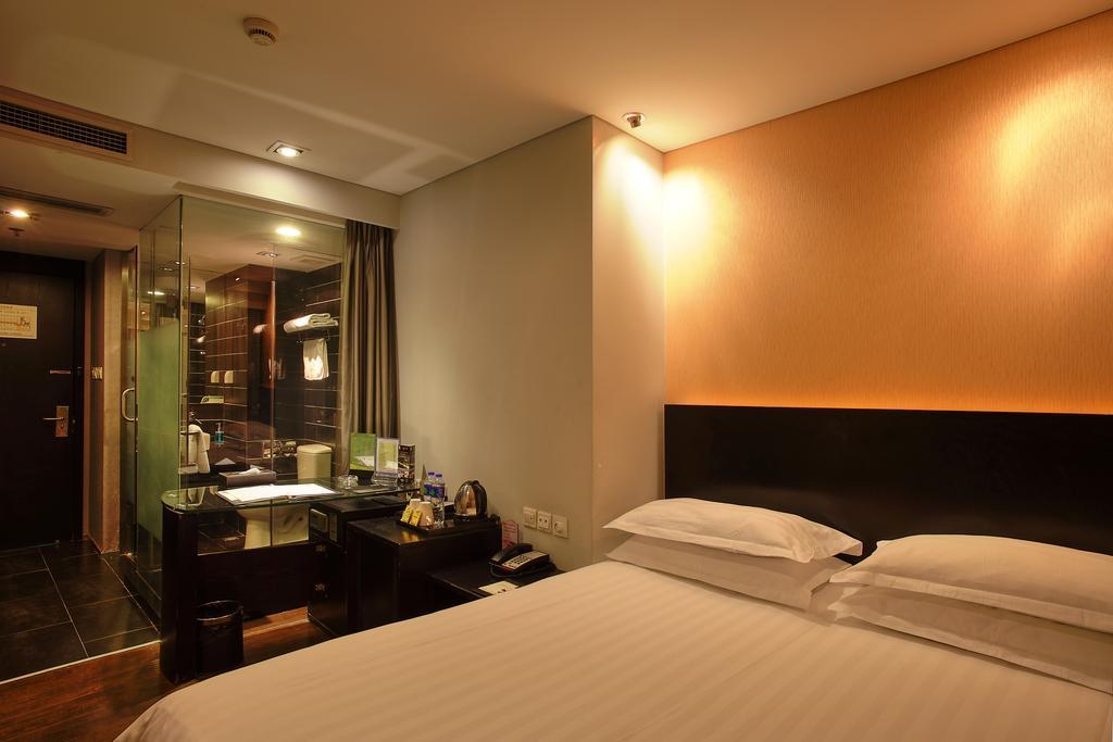 Fx Hotel Xujiahui - Shanghai Stadium Branch Exteriör bild