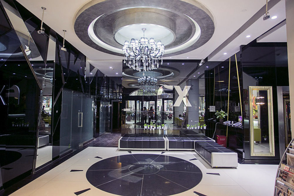 Fx Hotel Xujiahui - Shanghai Stadium Branch Exteriör bild