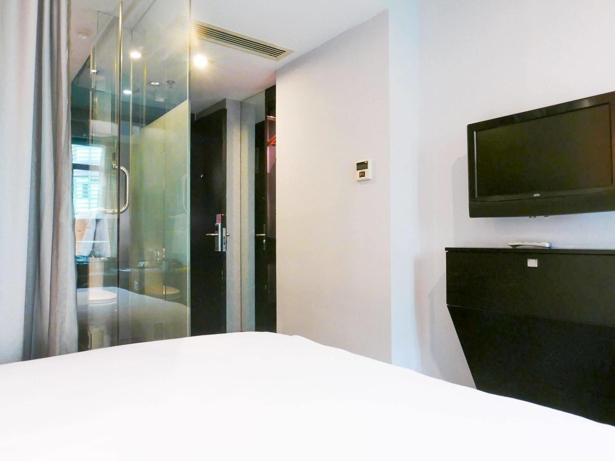 Fx Hotel Xujiahui - Shanghai Stadium Branch Exteriör bild